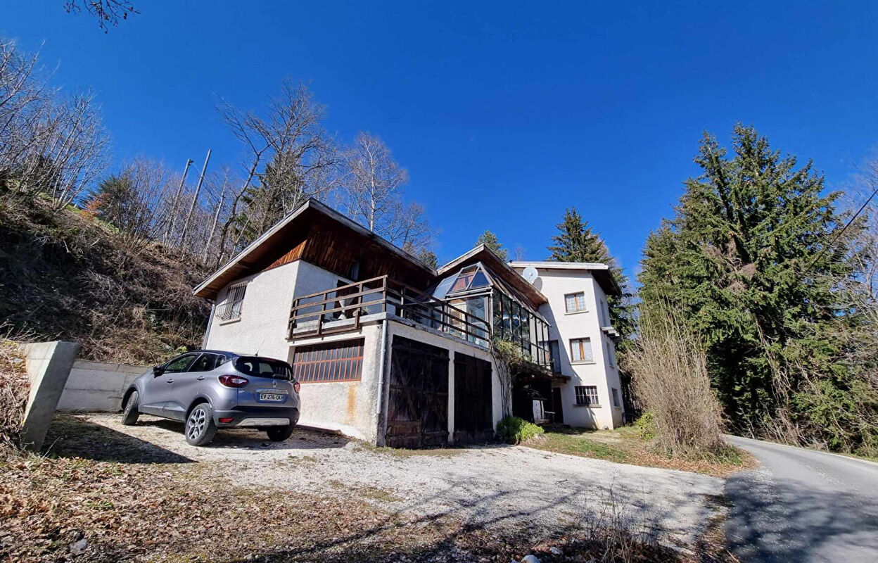 maison 7 pièces 135 m2 à vendre à Saint-Nizier-du-Moucherotte (38250)