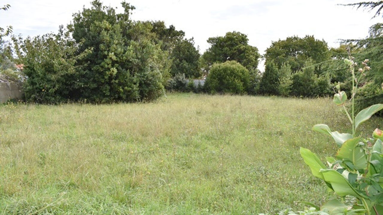 terrain  pièces 971 m2 à vendre à La Brée-les-Bains (17840)