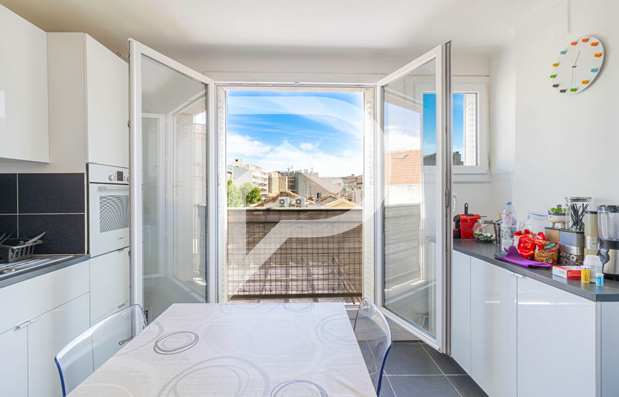 appartement 3 pièces 68 m2 à vendre à Marseille 5 (13005)