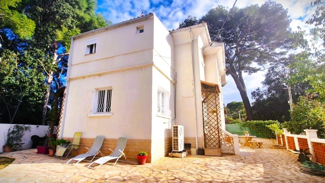 maison 5 pièces 138 m2 à vendre à Châteauneuf-les-Martigues (13220)