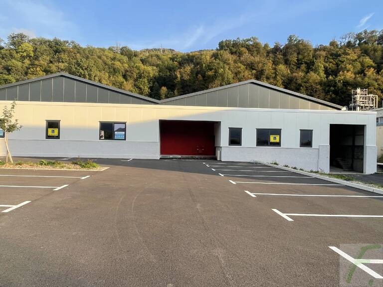 Entrepôt — photo 1