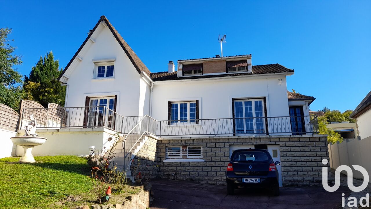 maison 7 pièces 145 m2 à vendre à Chaumontel (95270)