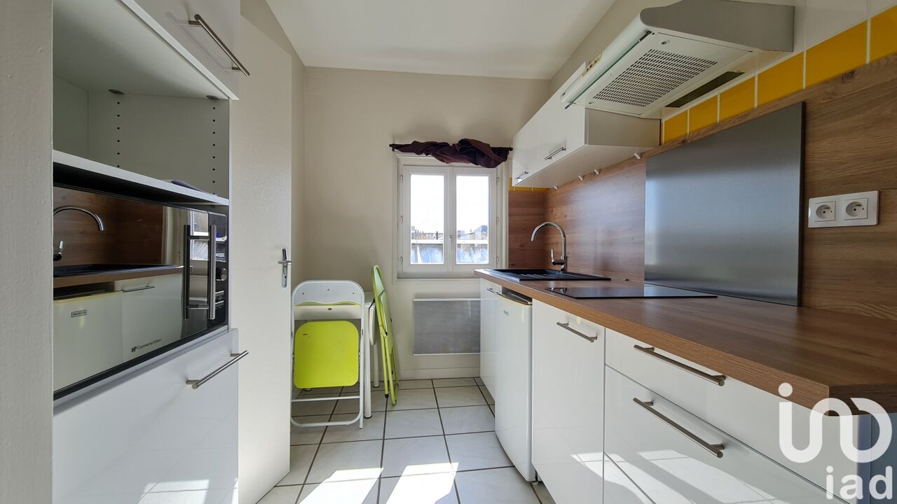 immeuble  pièces 94 m2 à vendre à Niort (79000)