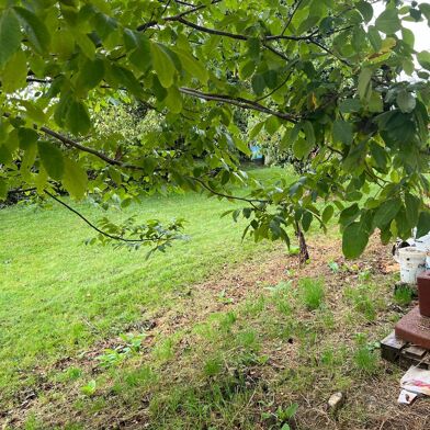 Maison 10 pièces 5500 €