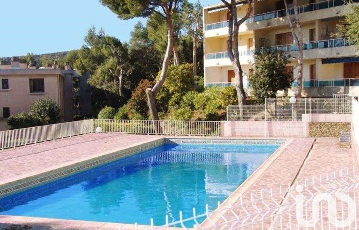 appartement 2 pièces 44 m2 à vendre à Bormes-les-Mimosas (83230)