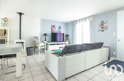 vente maison 272 000 € à proximité de Gauriaguet (33240)