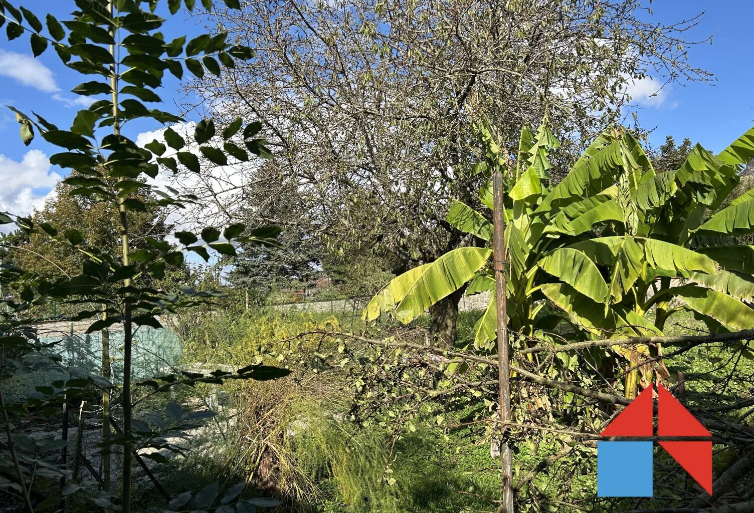 Maison à Rénover, Atypique dans un Village Calme — photo 1
