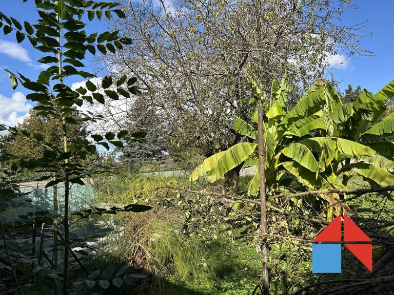 Maison à Rénover, Atypique dans un Village Calme — photo 1