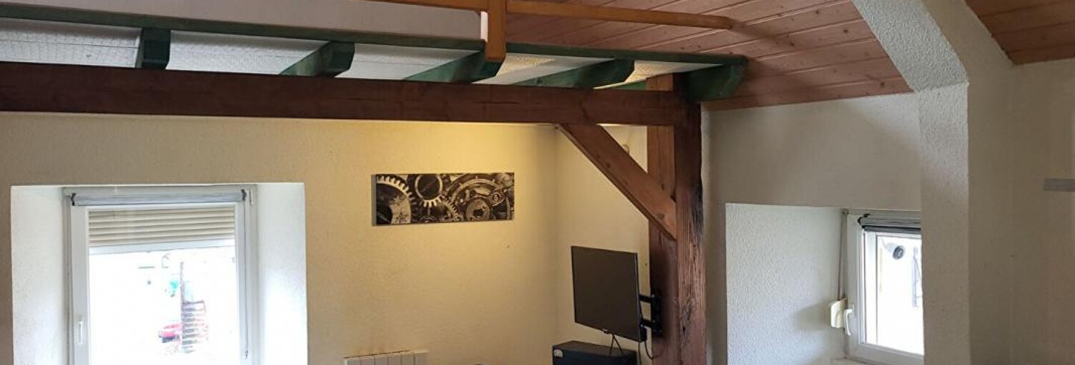 Maison 10 Pièces 446 m² à vendre à Saint-Hippolyte (25190)