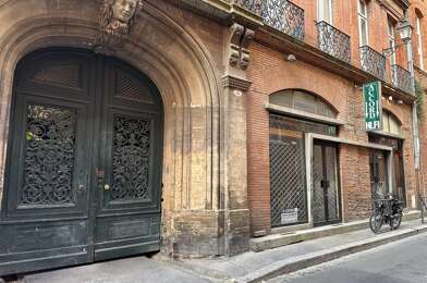 Maison 8 pièces 1500 €