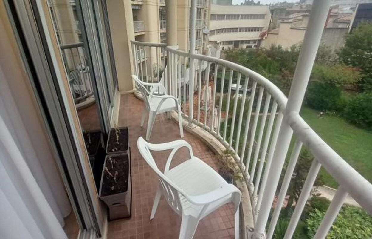 appartement 2 pièces 56 m2 à vendre à Bordeaux (33000)