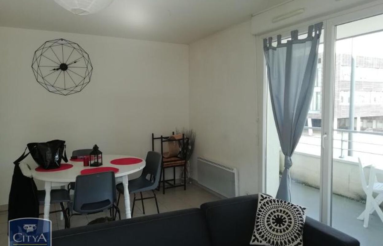 appartement 4 pièces 80 m2 à louer à Poitiers (86000)