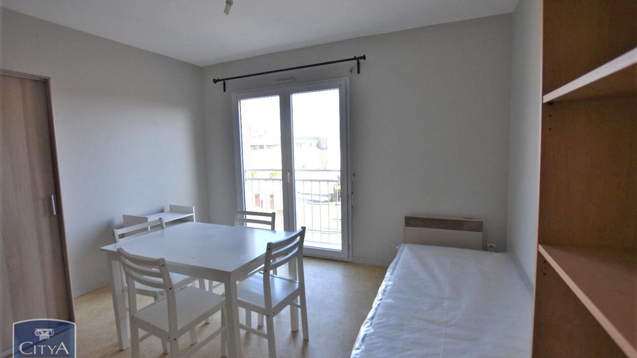 appartement 1 pièces 21 m2 à louer à Saint-Laurent-sur-Sèvre (85290)