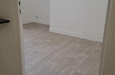 location appartement 680 € CC /mois à proximité de Châteauneuf-en-Thymerais (28170)