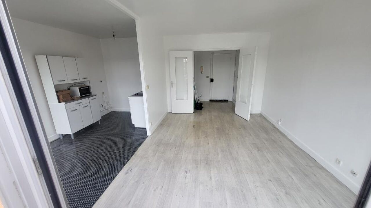 appartement 1 pièces 31 m2 à louer à Livry-Gargan (93190)