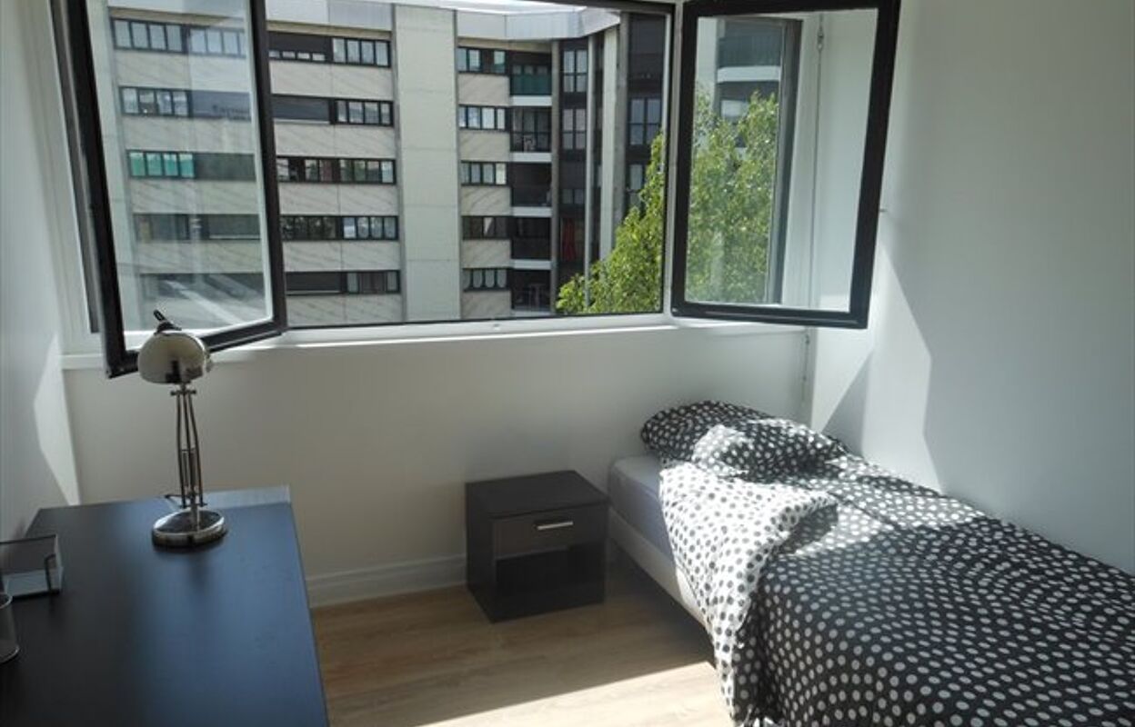 appartement 5 pièces 105 m2 à louer à Grigny (91350)