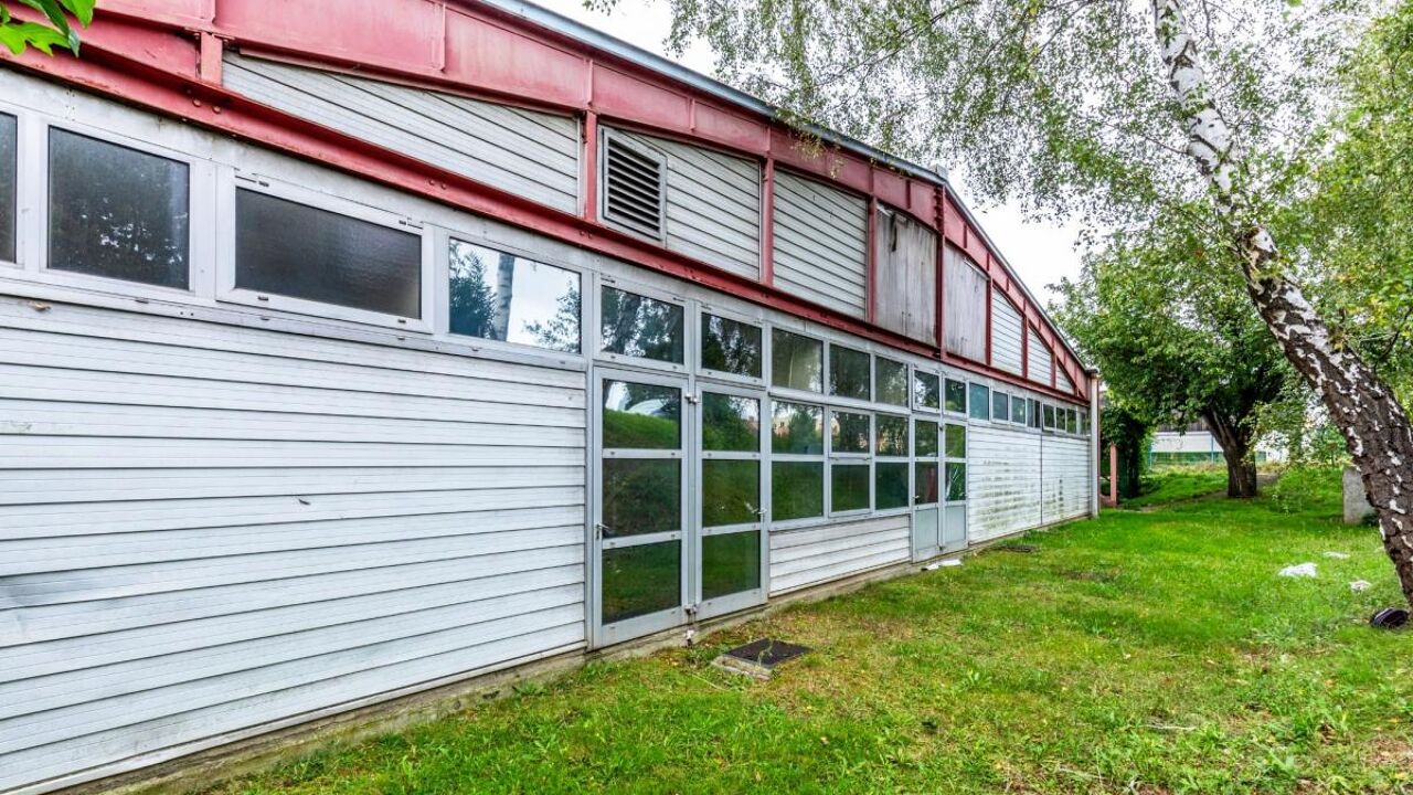 local industriel  pièces 1300 m2 à vendre à Évry-Courcouronnes (91000)