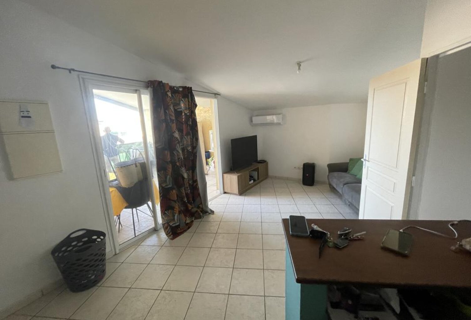 Appartement F3 de 53 m2 avec terrasse de 21m2 au Port — photo 1