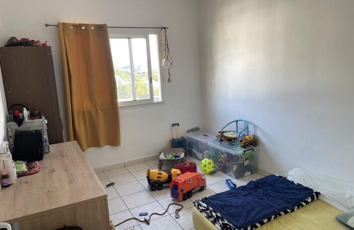 Appartement F3 de 53 m2 avec terrasse de 21m2 au Port — photo 5