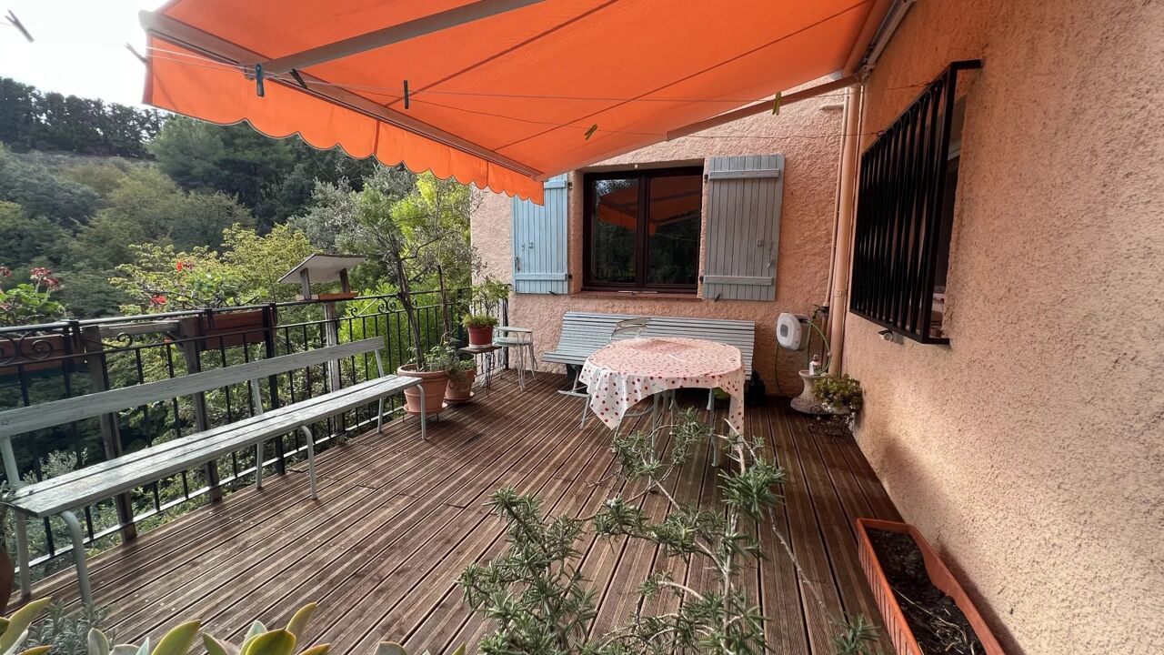 maison 5 pièces 131 m2 à vendre à Nice (06200)