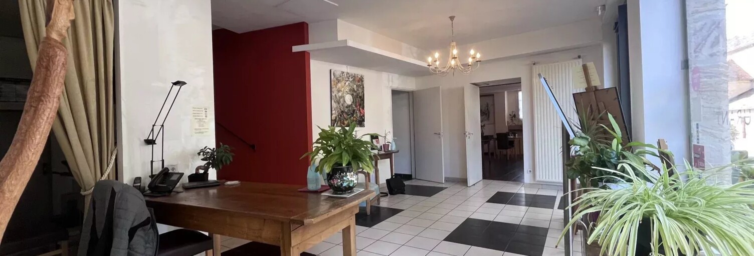 Commerce 16 Pièces 725 m² à vendre à Capdenac (46100)