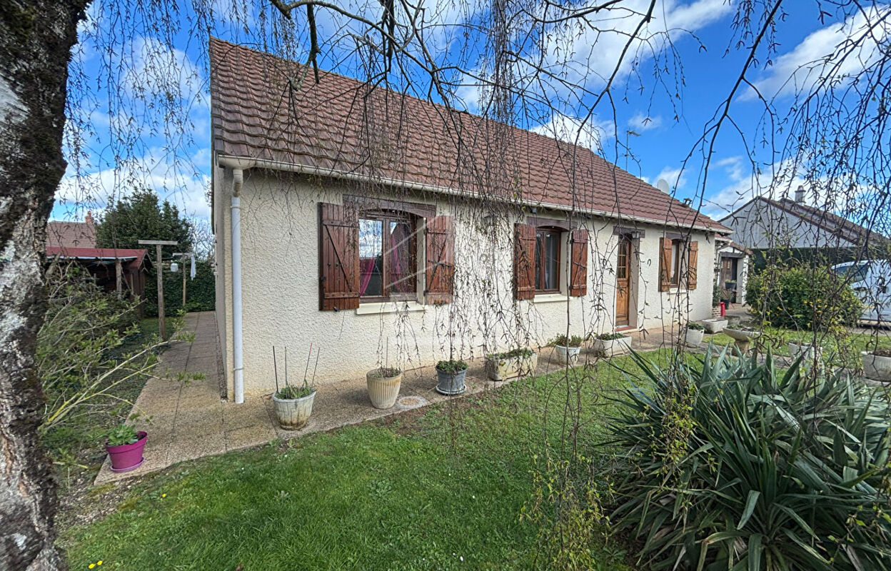 maison 6 pièces 124 m2 à vendre à Étrechet (36120)