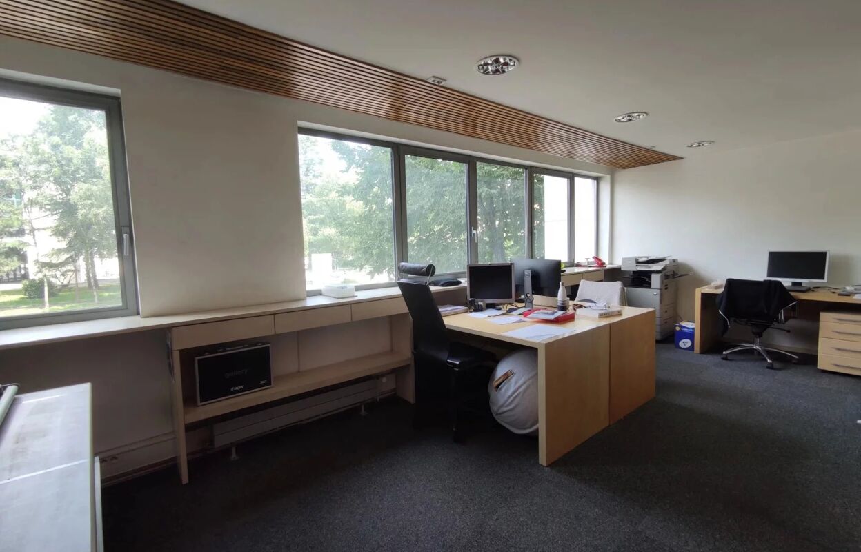 bureau 1 pièces 10 m2 à louer à Annecy (74000)