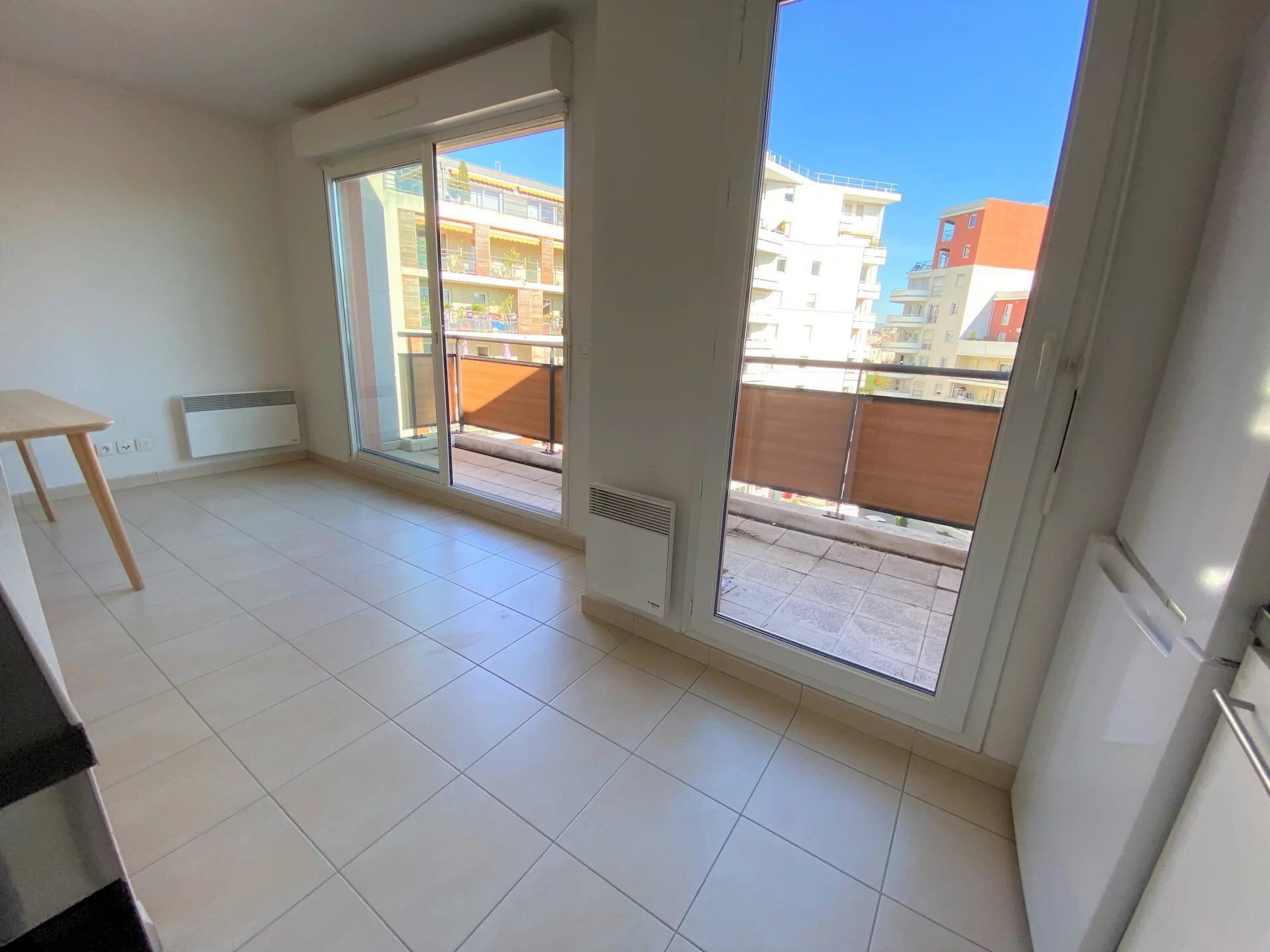 Appartement 2 pièces  à louer Marseille 8eme 13008