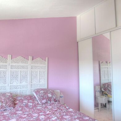 Appartement 4 pièces 136000 €