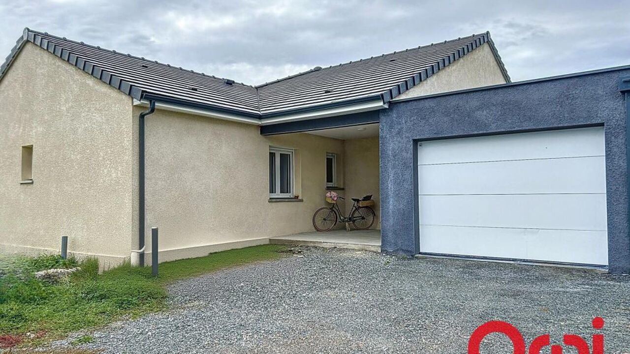 maison 5 pièces 119 m2 à vendre à Saint-Rémy-en-Rollat (03110)