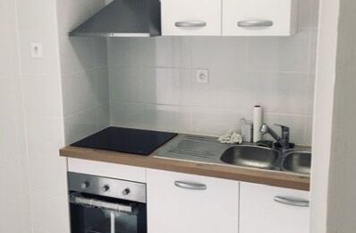 location appartement 550 € CC /mois à proximité de Canohès (66680)