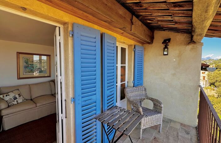HAUT DE CAGNES, superbe maison avec terrasse — photo 2