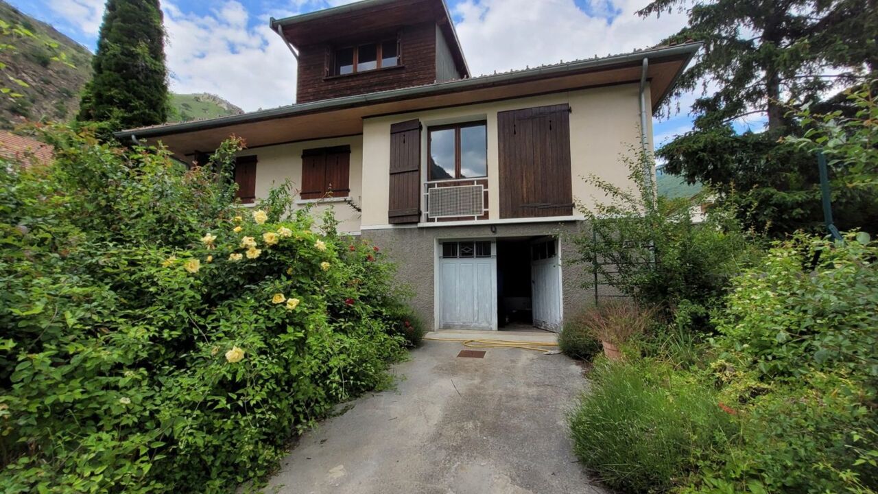 maison 5 pièces 133 m2 à vendre à Saint-Michel-de-Maurienne (73140)