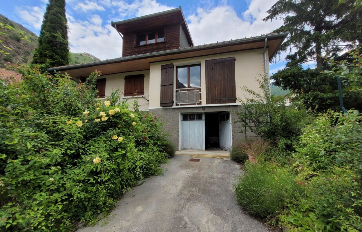 maison 5 pièces 133 m2 à vendre à Saint-Michel-de-Maurienne (73140)