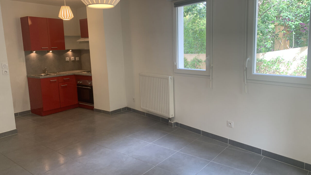 appartement 2 pièces 40 m2 à vendre à Ollioules (83190)