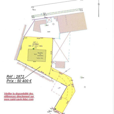 Terrain 705 m²