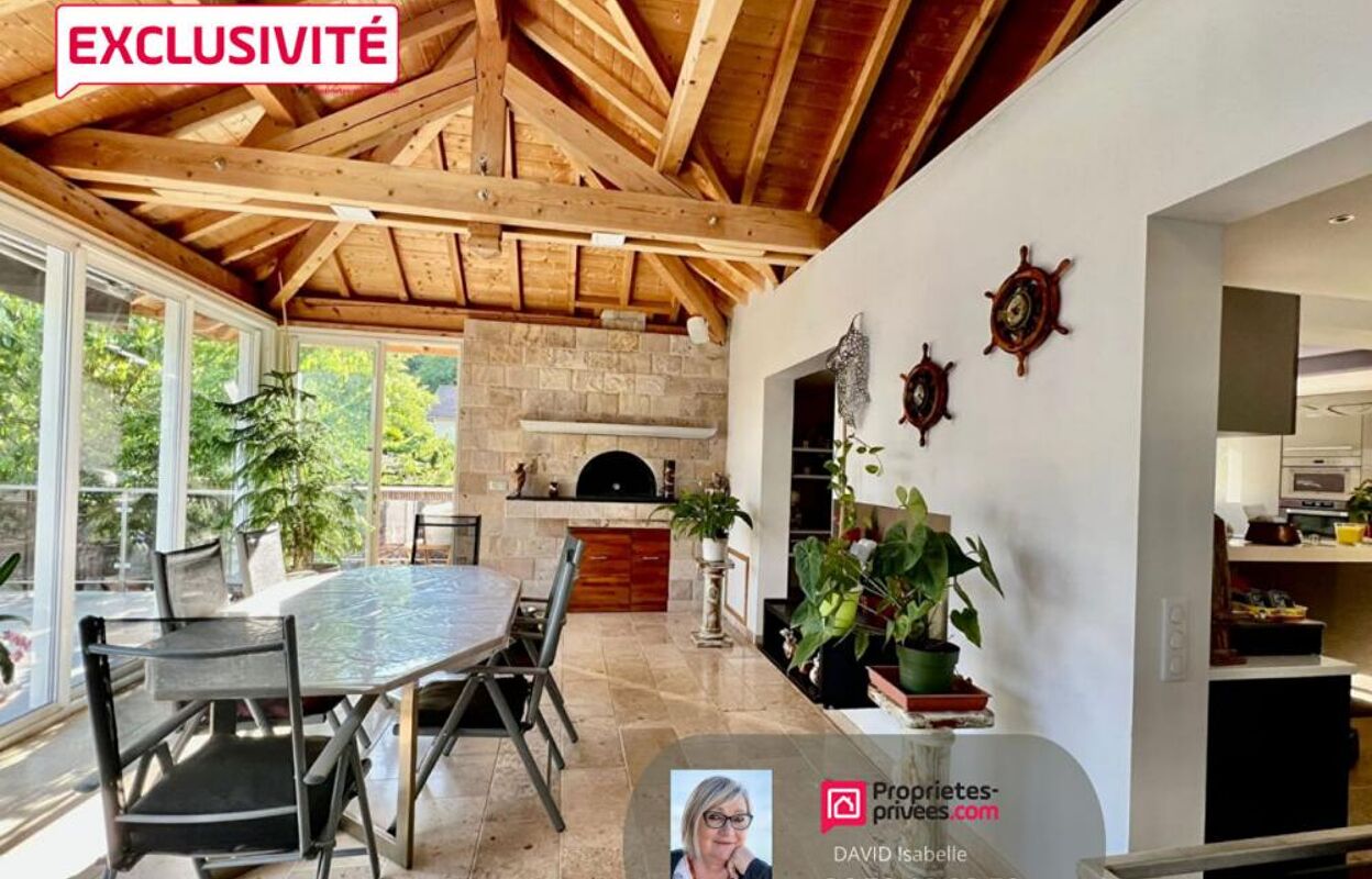 maison 10 pièces 280 m2 à vendre à Aix-les-Bains (73100)