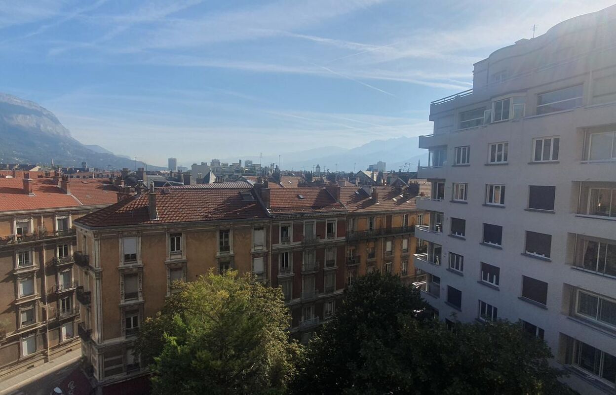 appartement 2 pièces 68 m2 à louer à Grenoble (38000)