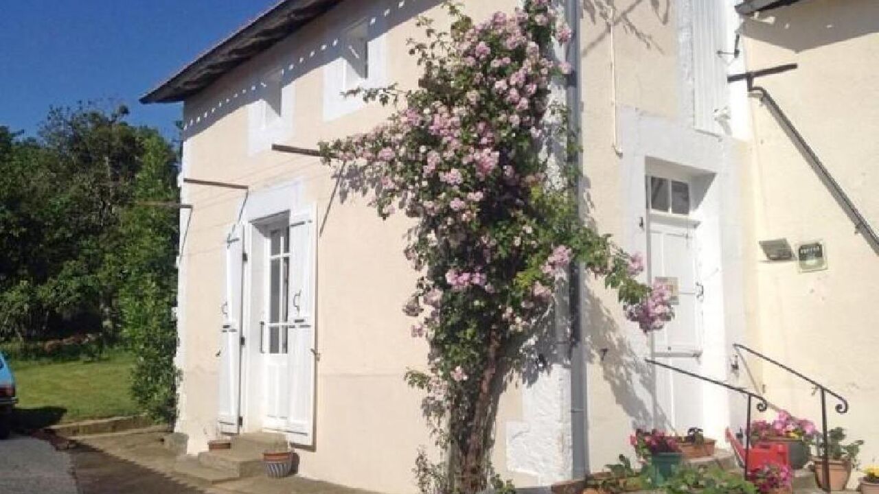 maison 4 pièces 73 m2 à vendre à Saint-Gourson (16700)