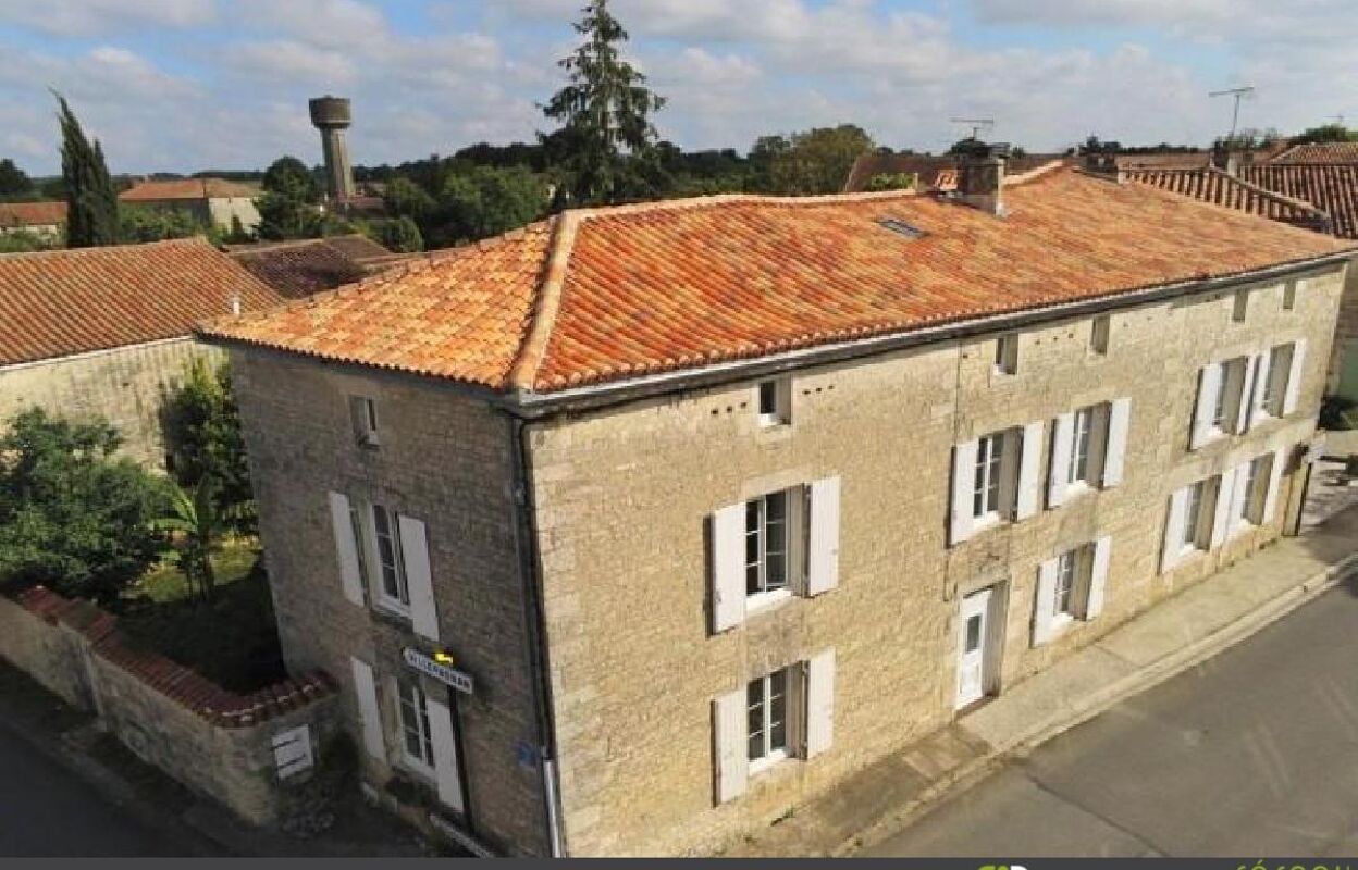 maison 7 pièces 214 m2 à vendre à Brettes (16240)