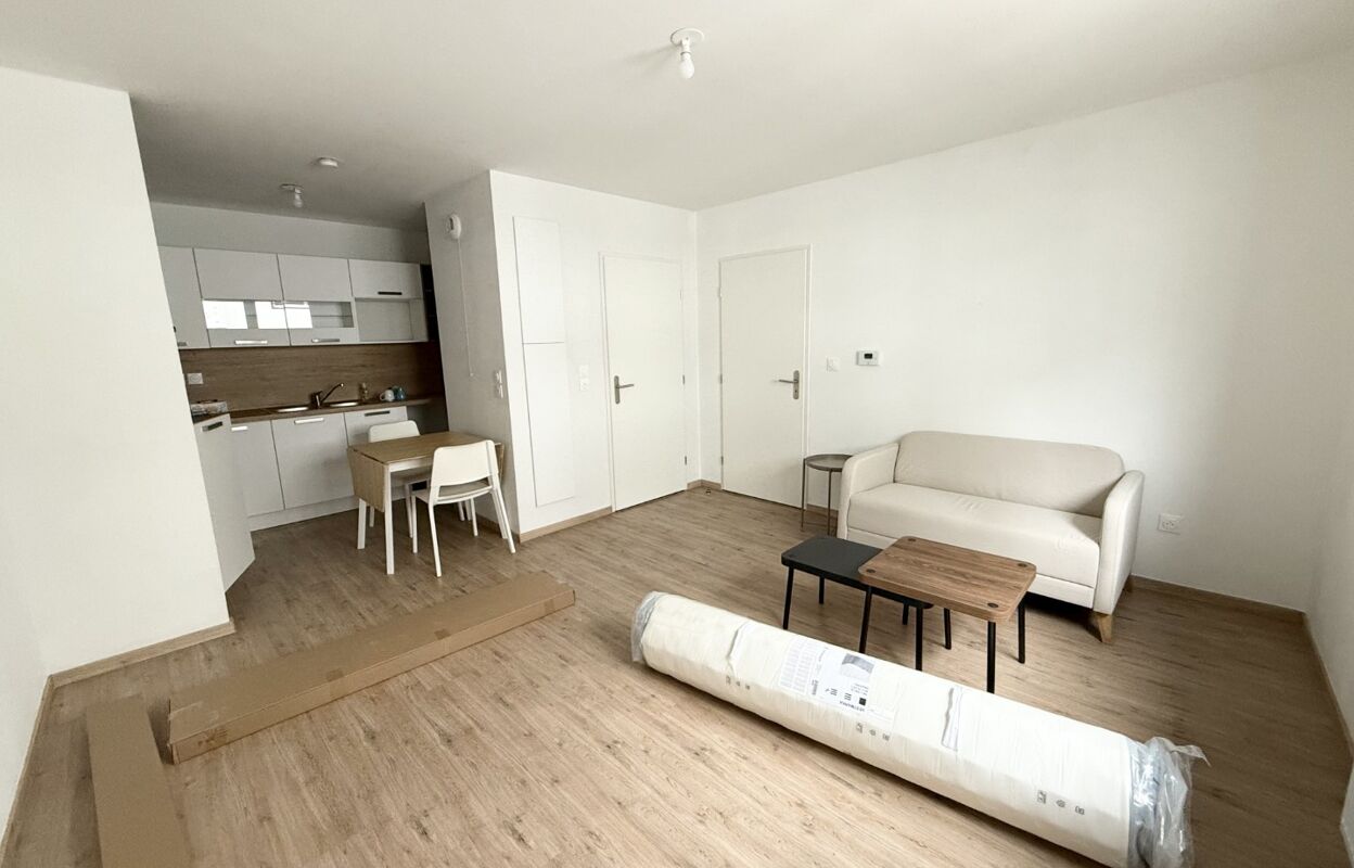 appartement 2 pièces 44 m2 à louer à Lens (62300)