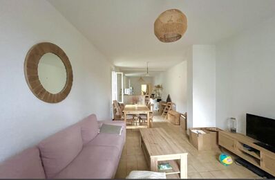 location appartement 780 € CC /mois à proximité de Gallargues-le-Montueux (30660)