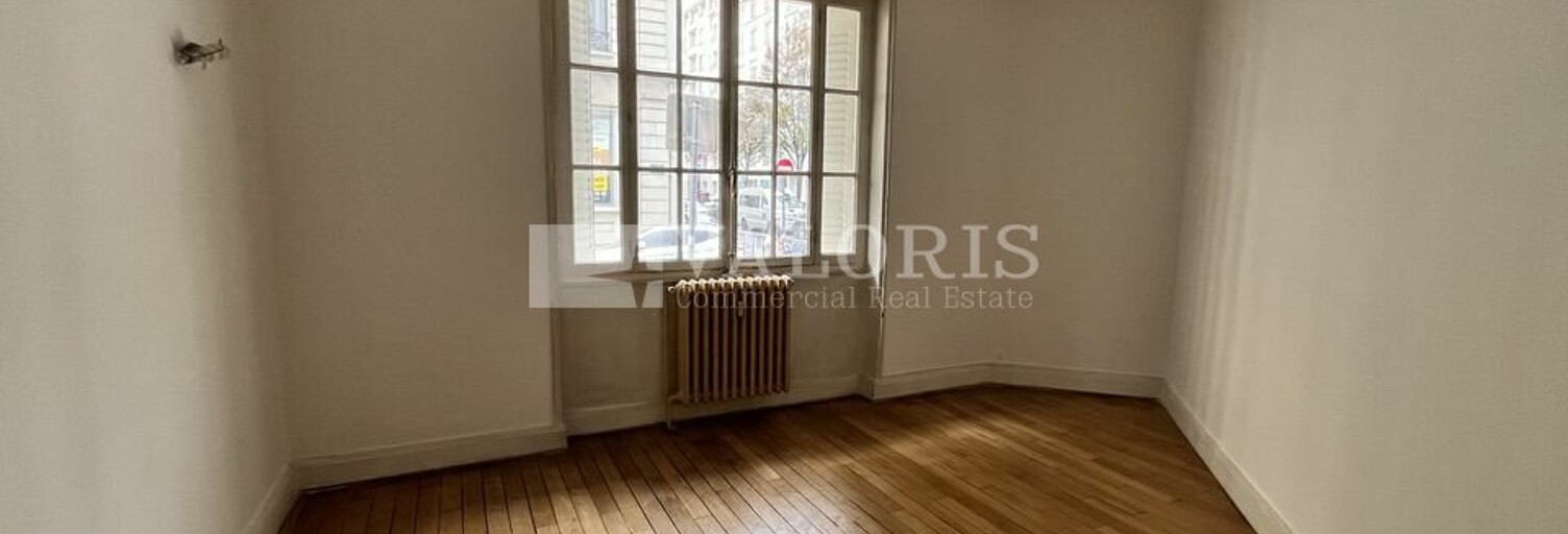 Commerce  97 m² à louer à Lyon 6 (69006)