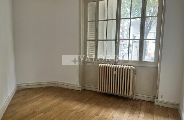 BUREAUX à LOUER — photo 3