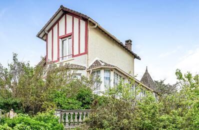 vente maison 960 000 € à proximité de Genêts (50530)