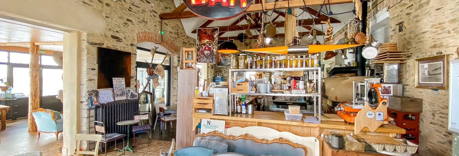 Commerce  150 m² à vendre à Saint-Gilles-Croix-de-Vie (85800)