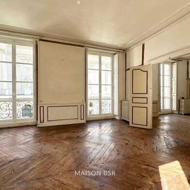 Appartement 3 pièces 134 m²