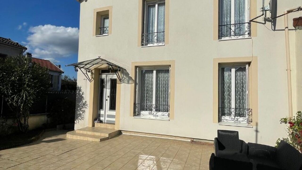 maison 6 pièces 135 m2 à vendre à Bondy (93140)