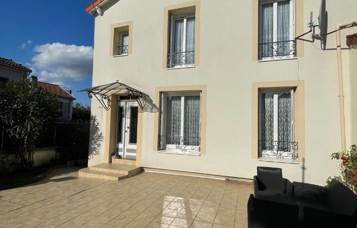 maison 6 pièces 135 m2 à vendre à Bondy (93140)