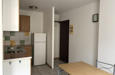 location appartement 375 € CC /mois à proximité de Coings (36130)